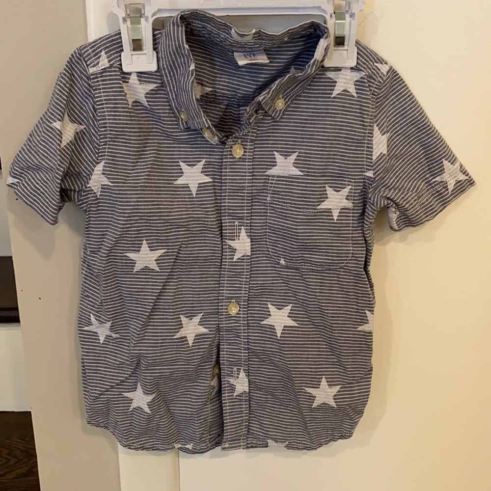 Gap shirt excellent condition